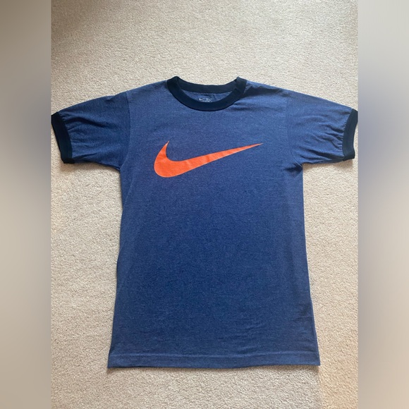 navy blue nike t-shirt - Picture 2 of 5